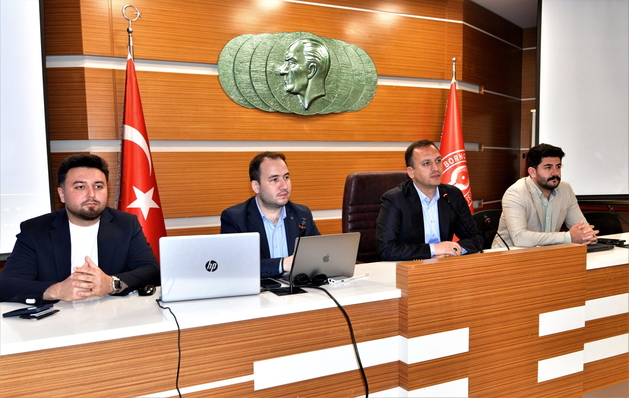 Bornova’da Dijital Dönüşüm hız kazanıyor