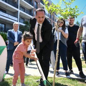Engellilerle fidan dikimi (8)