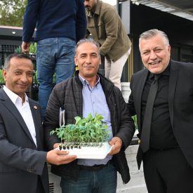 Ureticiye fide dağitimi (4)
