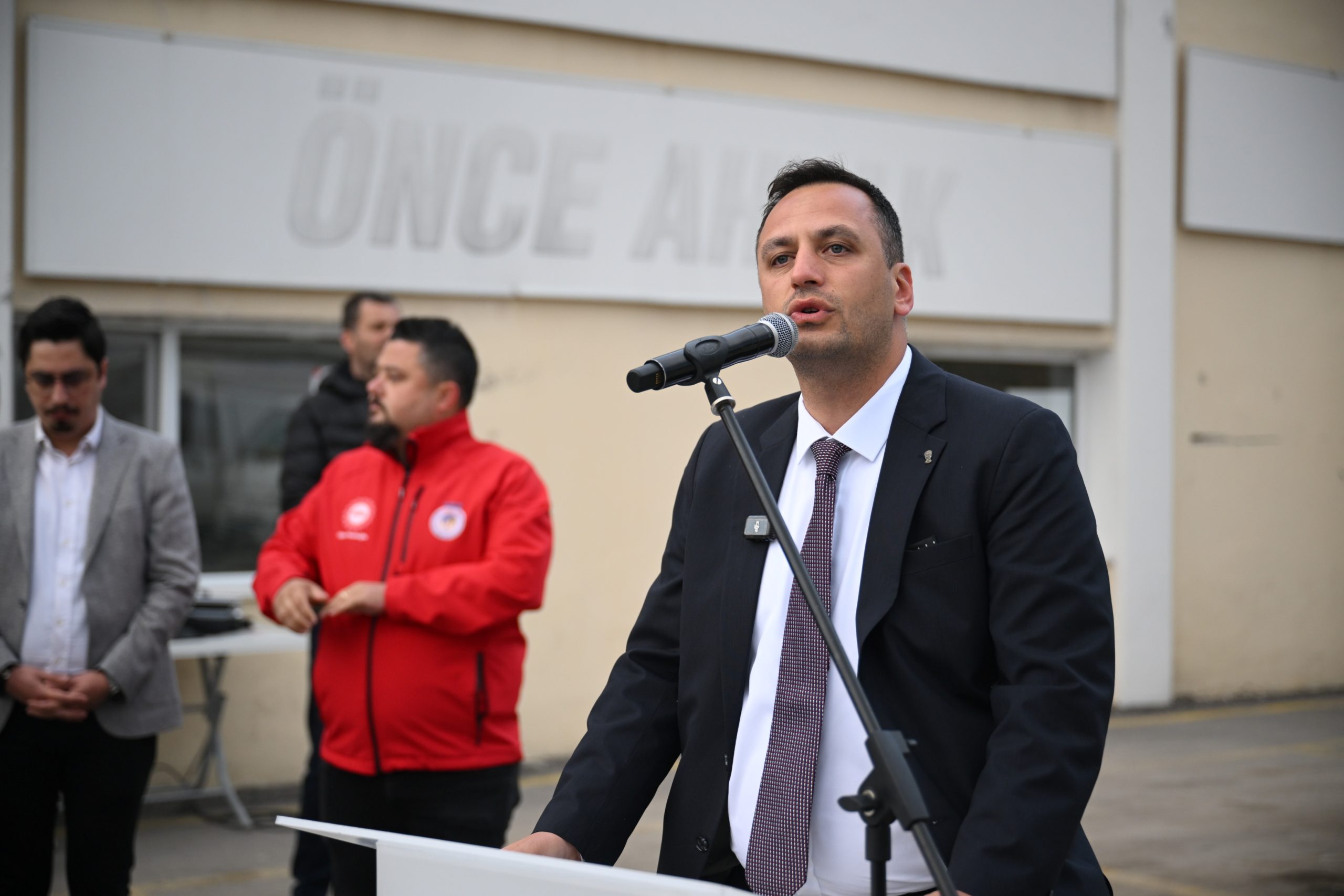 Başkan Ömer Eşki 1 Mayıs’ta işçilere seslendi: